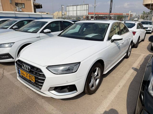 מודעת רכב אאודי A4