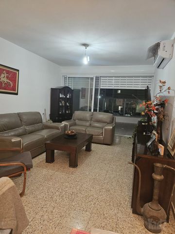 אברבנאל 18