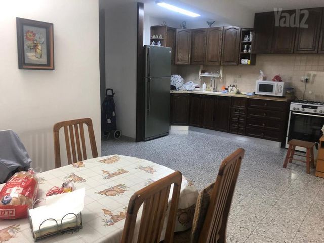 שדרות מרדכי בן פורת 71