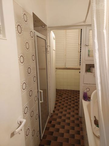 קריניצי 100