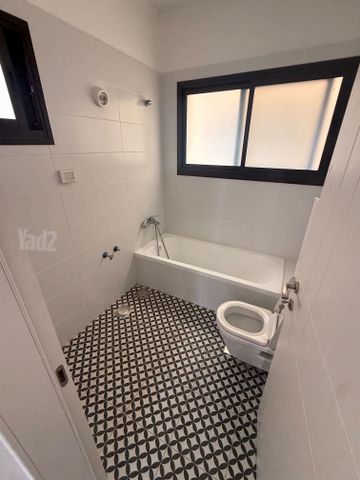 דירה למכירה בירושלים (תיווך) — 4