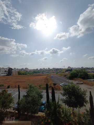 יהושע בן גמלא 