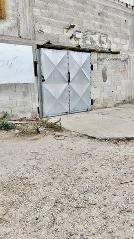 מחסנים