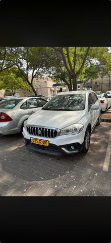 מודעת רכב סוזוקי קרוסאובר