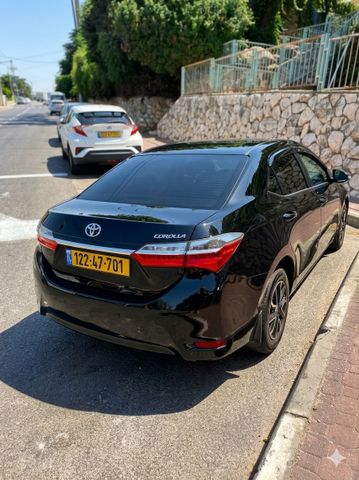 מודעת רכב טויוטה קורולה