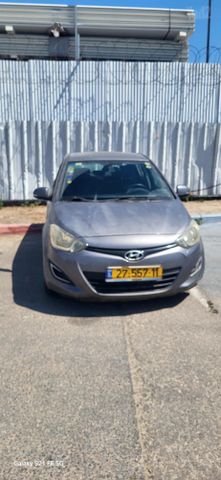 מודעת רכב יונדאי i20
