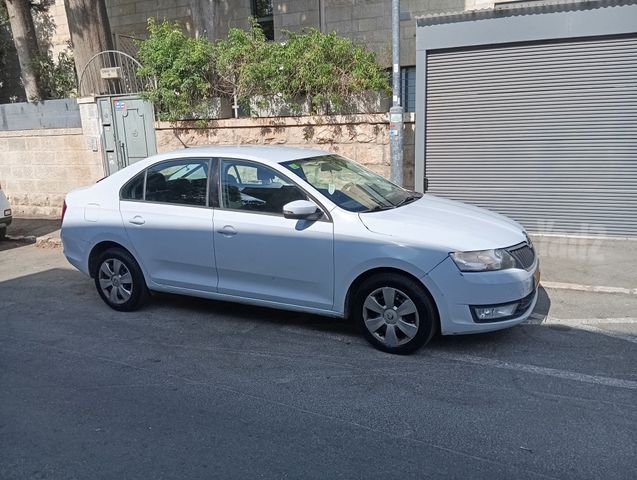 מודעת רכב סקודה ראפיד