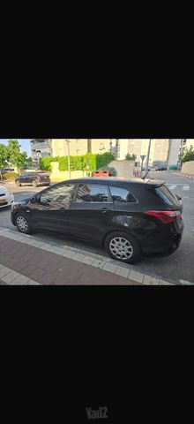מודעת רכב יונדאי i30