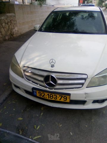 מודעת רכב מרצדס-בנץ C-class