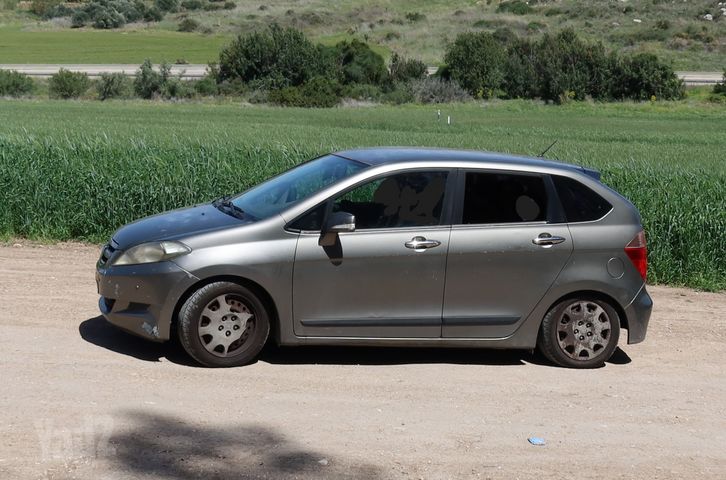 מודעת רכב הונדה FR-V