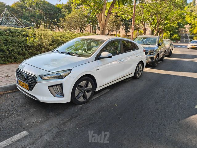 מודעת רכב יונדאי איוניק