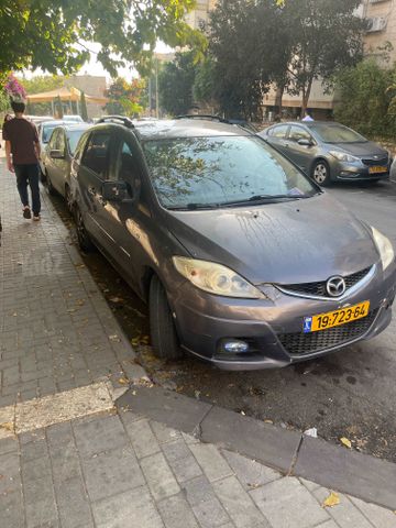 מודעת רכב מאזדה 5