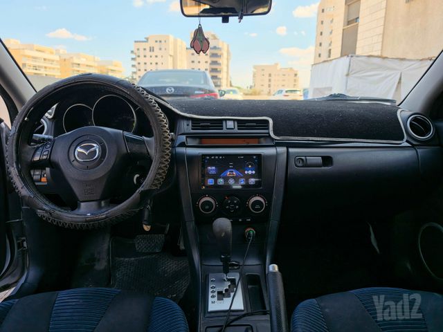 מודעת רכב מאזדה 3