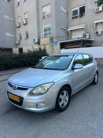 מודעת רכב יונדאי i30