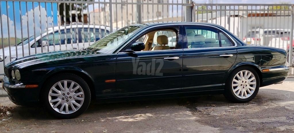 מודעת רכב יגואר XJ