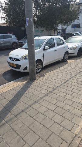 מודעת רכב ניסאן מיקרה