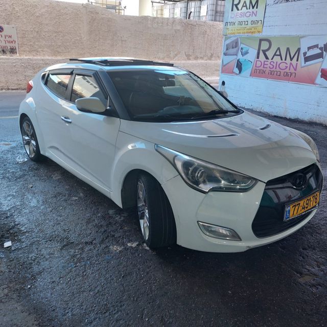 מודעת רכב יונדאי ולוסטר