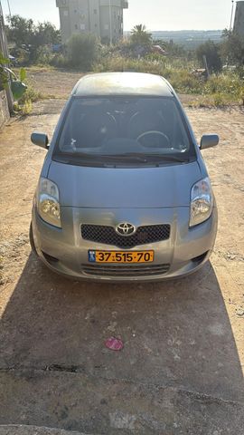 מודעת רכב טויוטה יאריס