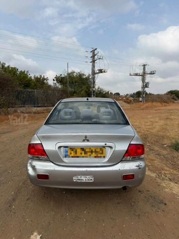 מודעת רכב מיצובישי לנסר