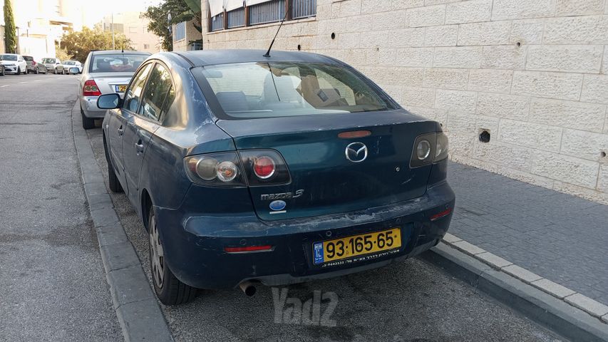 מודעת רכב מאזדה 3