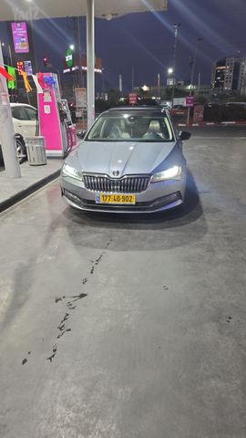 מודעת רכב סקודה סופרב