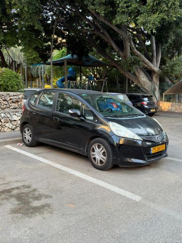 מודעת רכב הונדה ג'אז