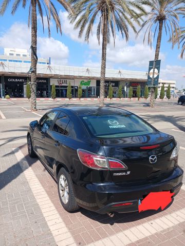 מודעת רכב מאזדה 3
