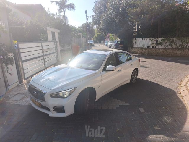 מודעת רכב אינפיניטי Q50
