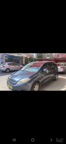 מודעת רכב הונדה FR-V