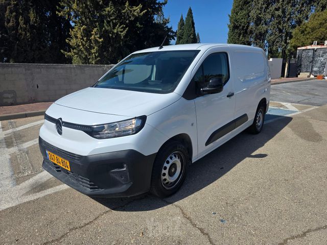 ברלינגו  Maxi אוט׳ דיזל וואן גדול 3 מק 3 דל 1.5 (130 כ״ס)