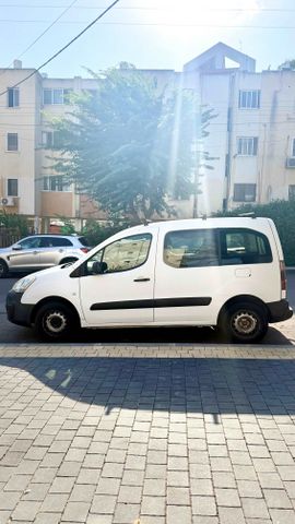 מודעת רכב סיטרואן ברלינגו 