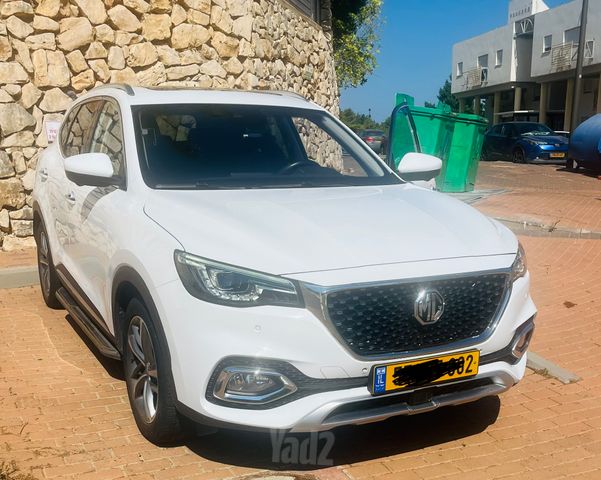 מודעת רכב אם ג'י EHS PHEV