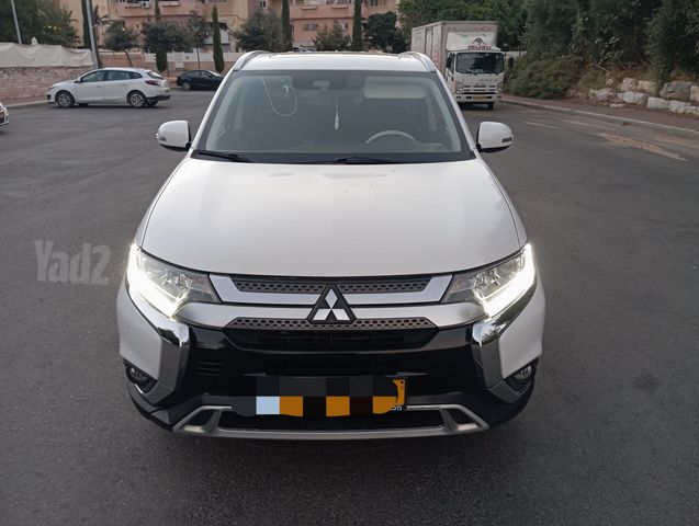 מודעת רכב מיצובישי אאוטלנדר