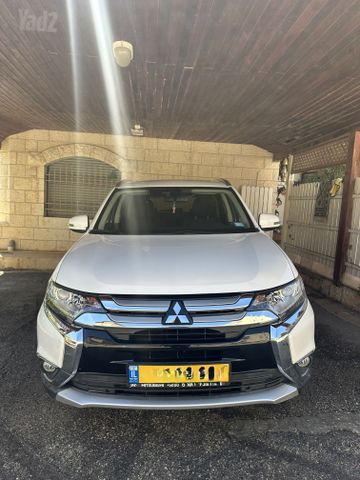 מודעת רכב מיצובישי אאוטלנדר