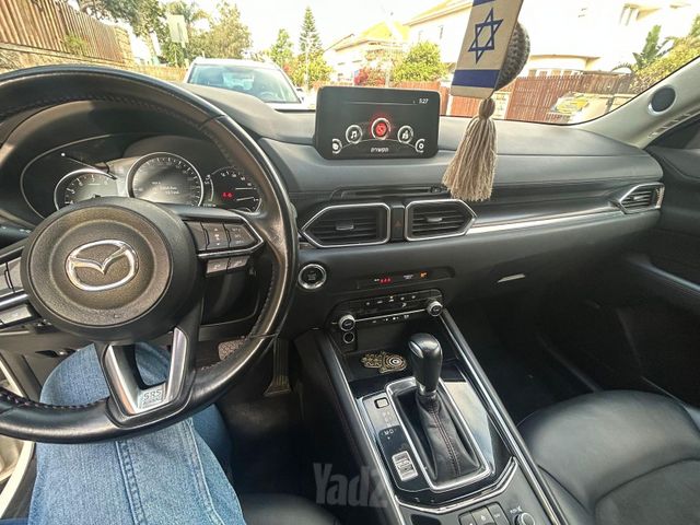 מודעת רכב מאזדה CX-5