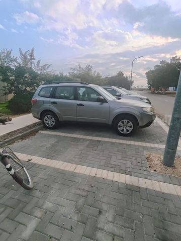 מודעת רכב סובארו פורסטר