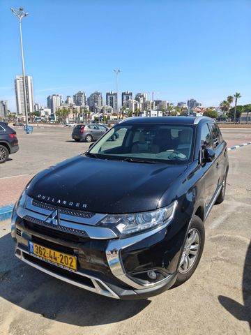 מודעת רכב מיצובישי אאוטלנדר