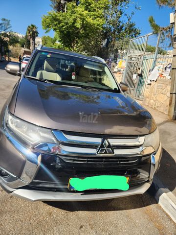 מודעת רכב מיצובישי אאוטלנדר