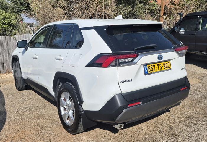 מודעת רכב טויוטה RAV4