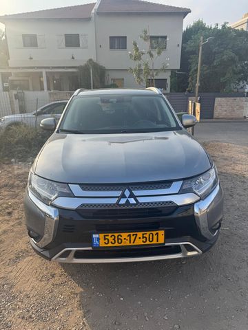 מודעת רכב מיצובישי אאוטלנדר
