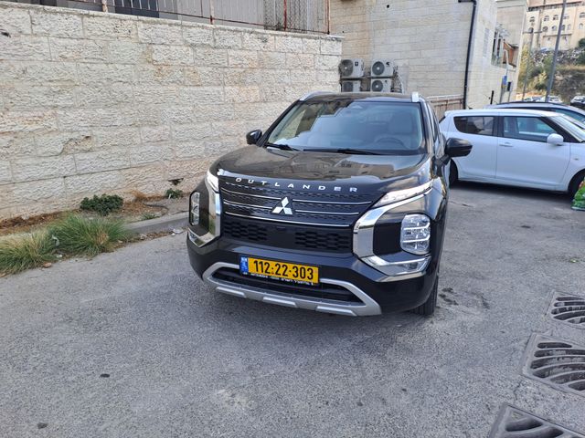 מודעת רכב מיצובישי אאוטלנדר