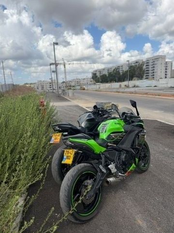 מודעת רכב קאוואסאקי נינג'ה 650