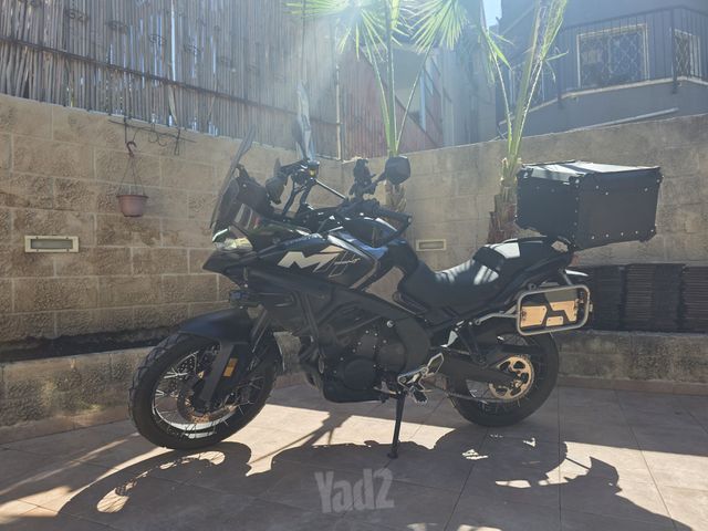 מודעת רכב CF MOTO 700MT