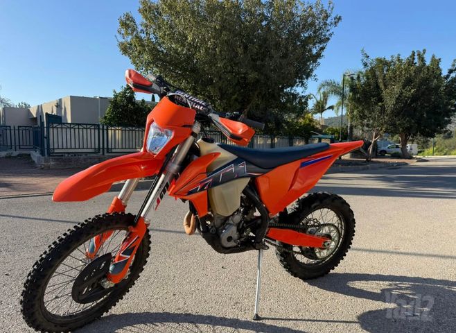 מודעת רכב KTM Enduro EXC 250