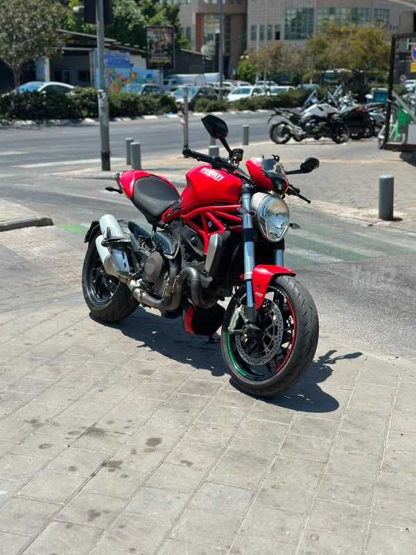 מודעת רכב דוקאטי מונסטר 1200
