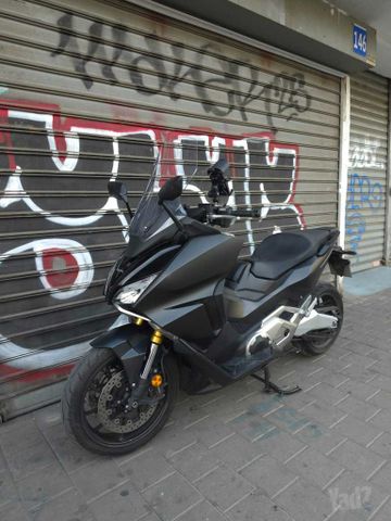 מודעת רכב הונדה FORZA750