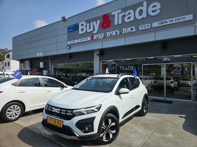 מודעת רכב דאצ'יה סנדרו Stepway
