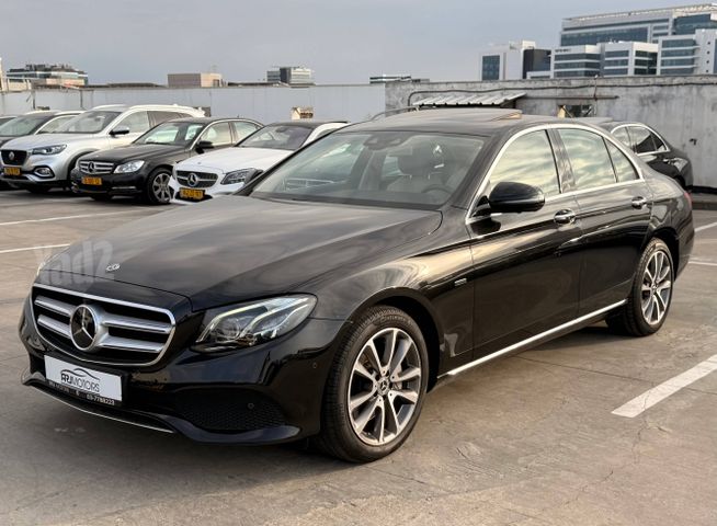מודעת רכב מרצדס-בנץ E-class
