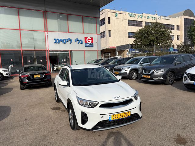 מודעת רכב קיה סטוניק 1