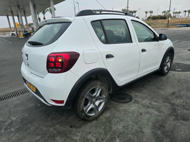 מודעת רכב דאצ'יה סנדרו